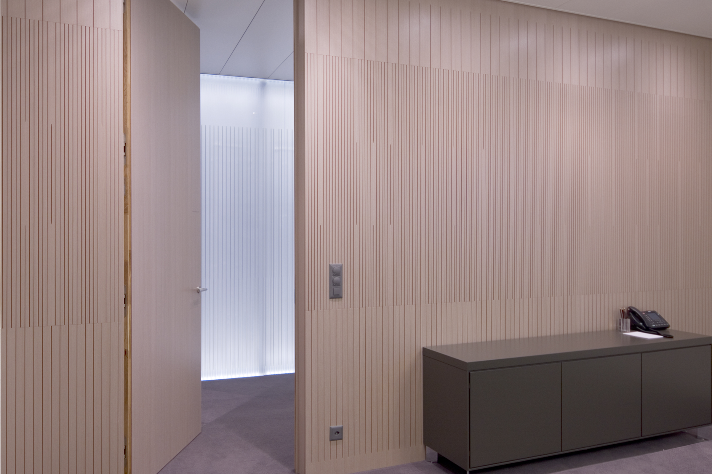 LS62_WEB_ZIMMER_300_200.1
